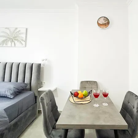 Riviera Bliss Haven F76 * Durrës