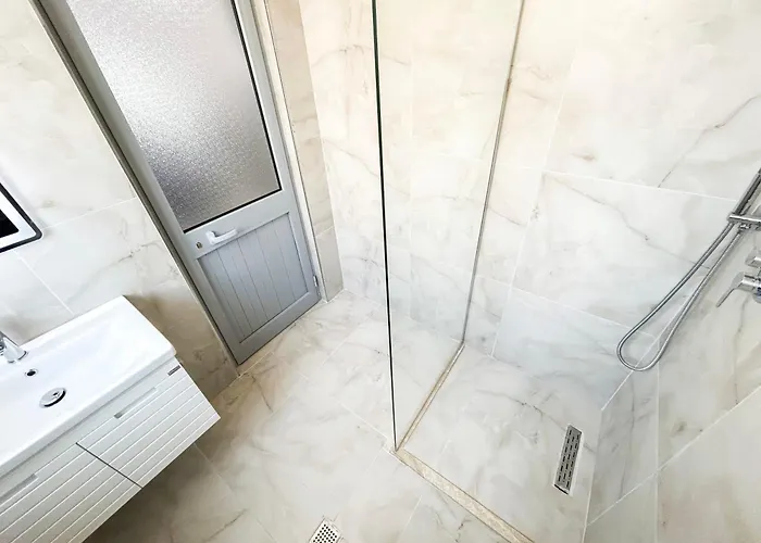 Riviera Bliss Haven F76 *