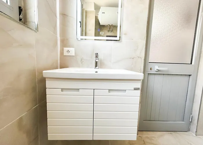 Riviera Bliss Haven F76